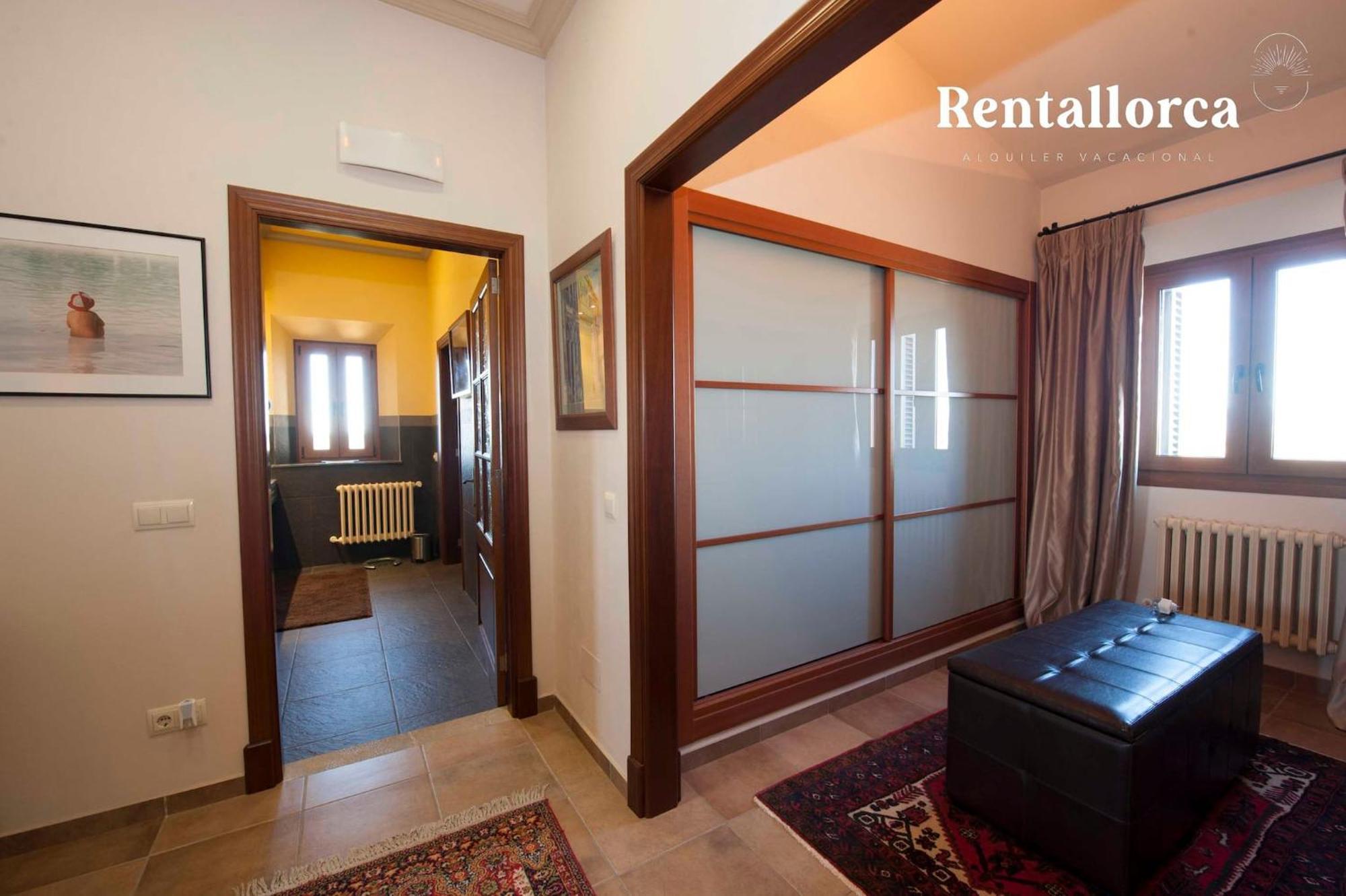 Corem By Rentallorca Landhaus *